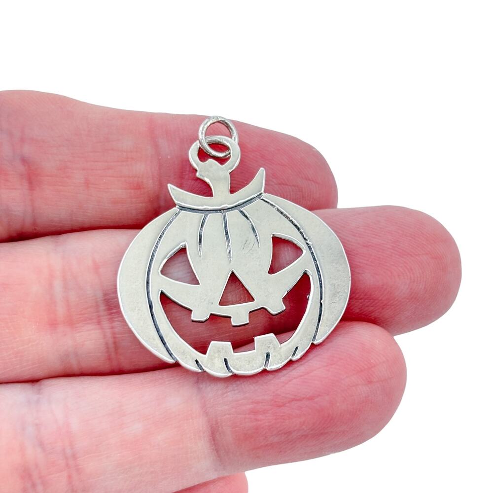Vintage Sterling Silver 925 Jack O Lantern Pumpkin Pendant
